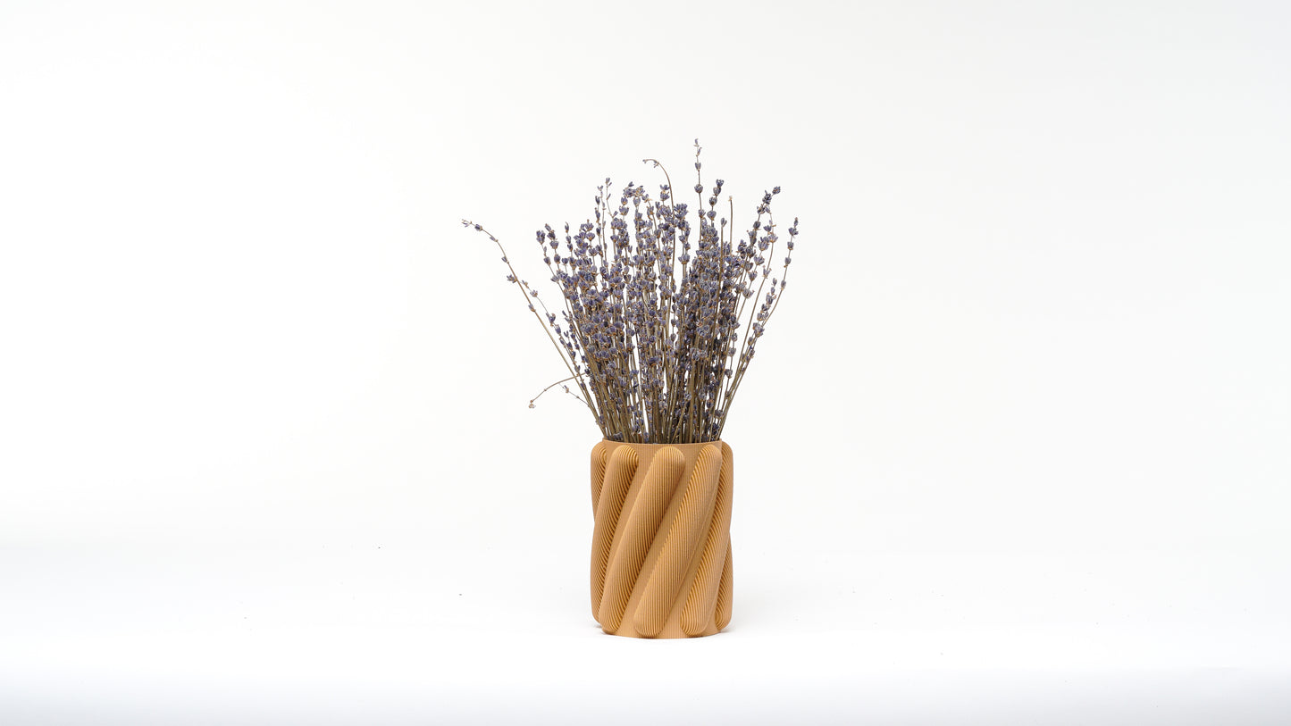 Spaghetti vase