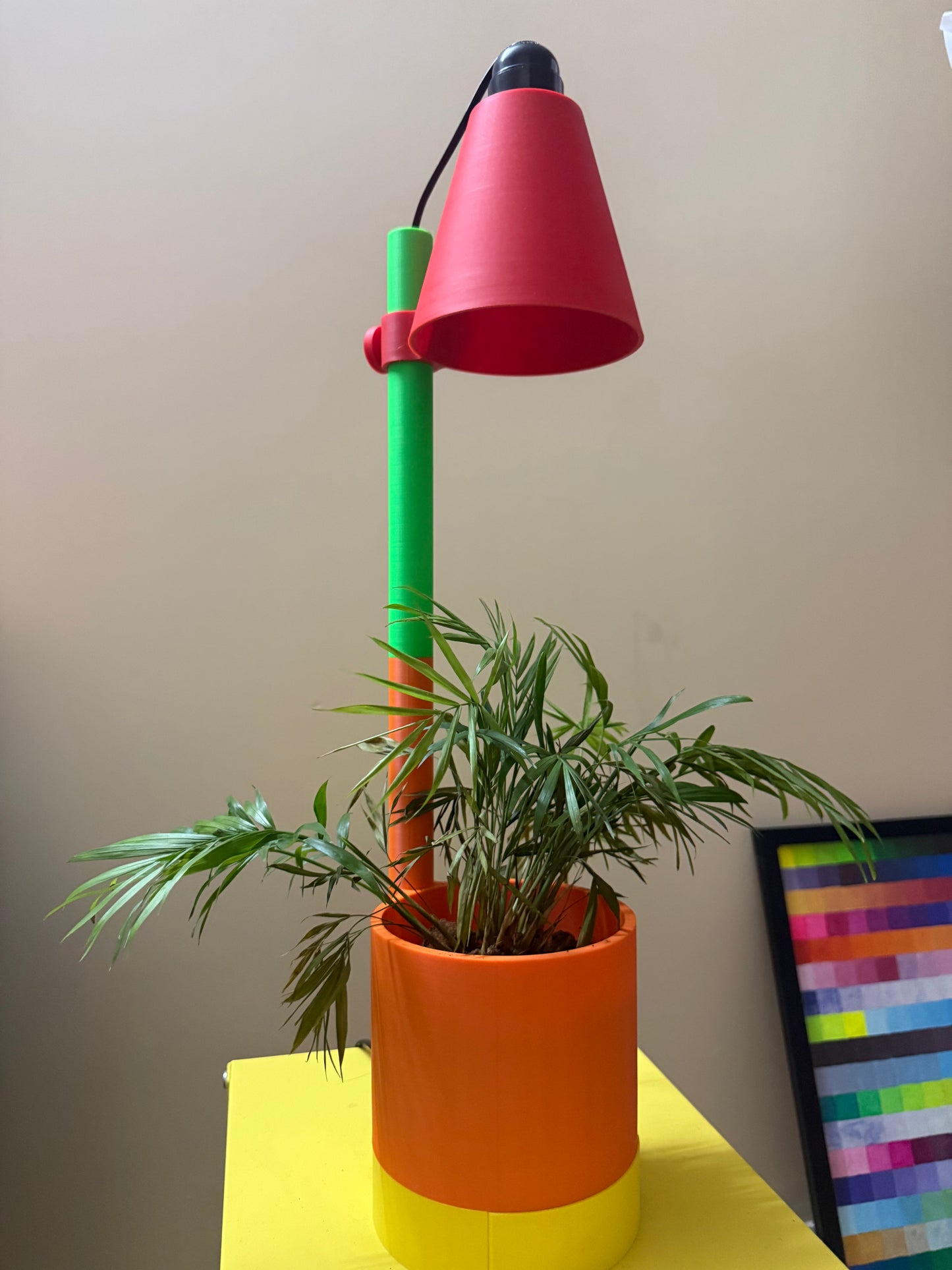 The Grow Light Planter