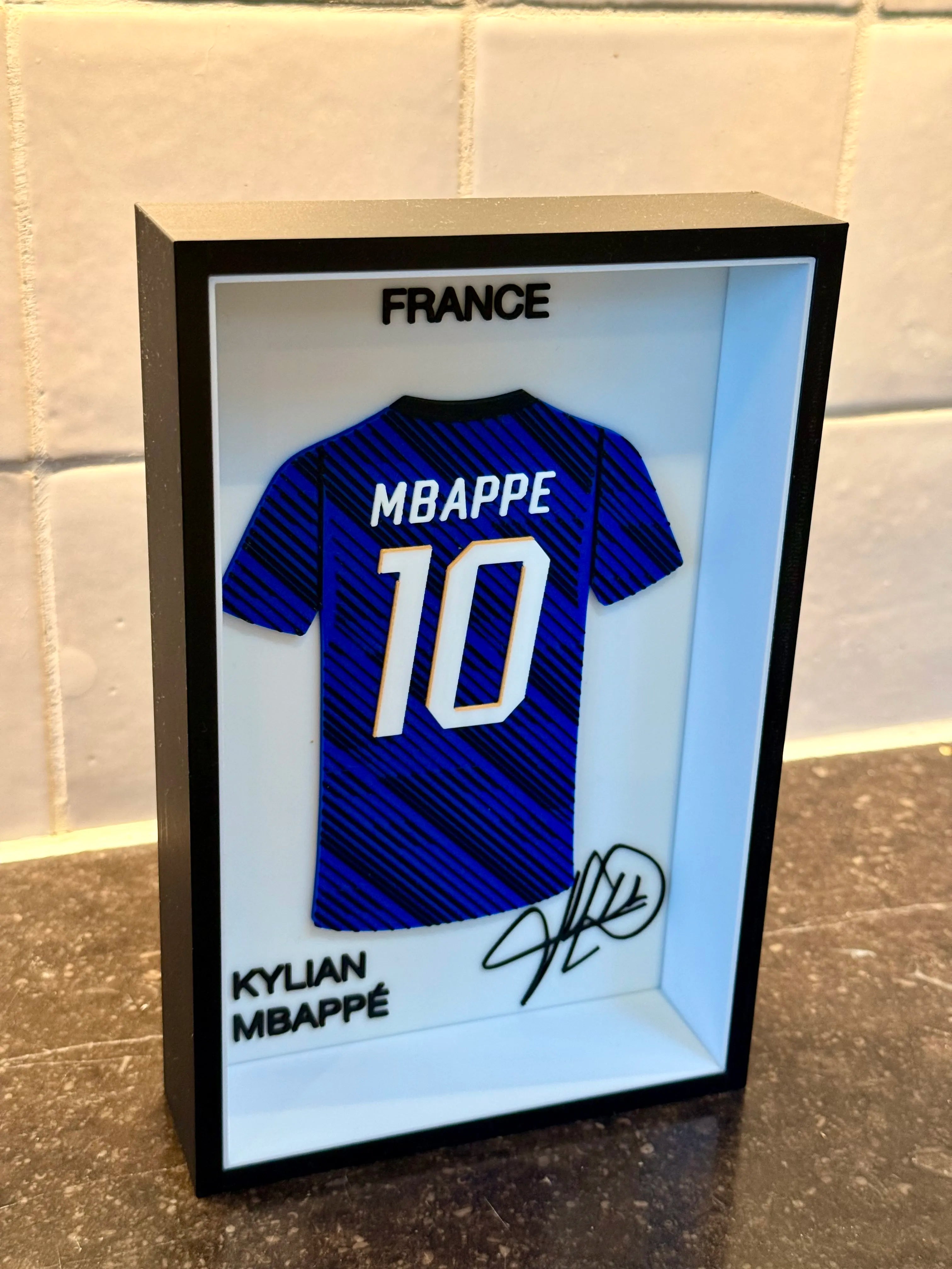 Kylian Mbappé - France - Jersey Frame 2026 WC