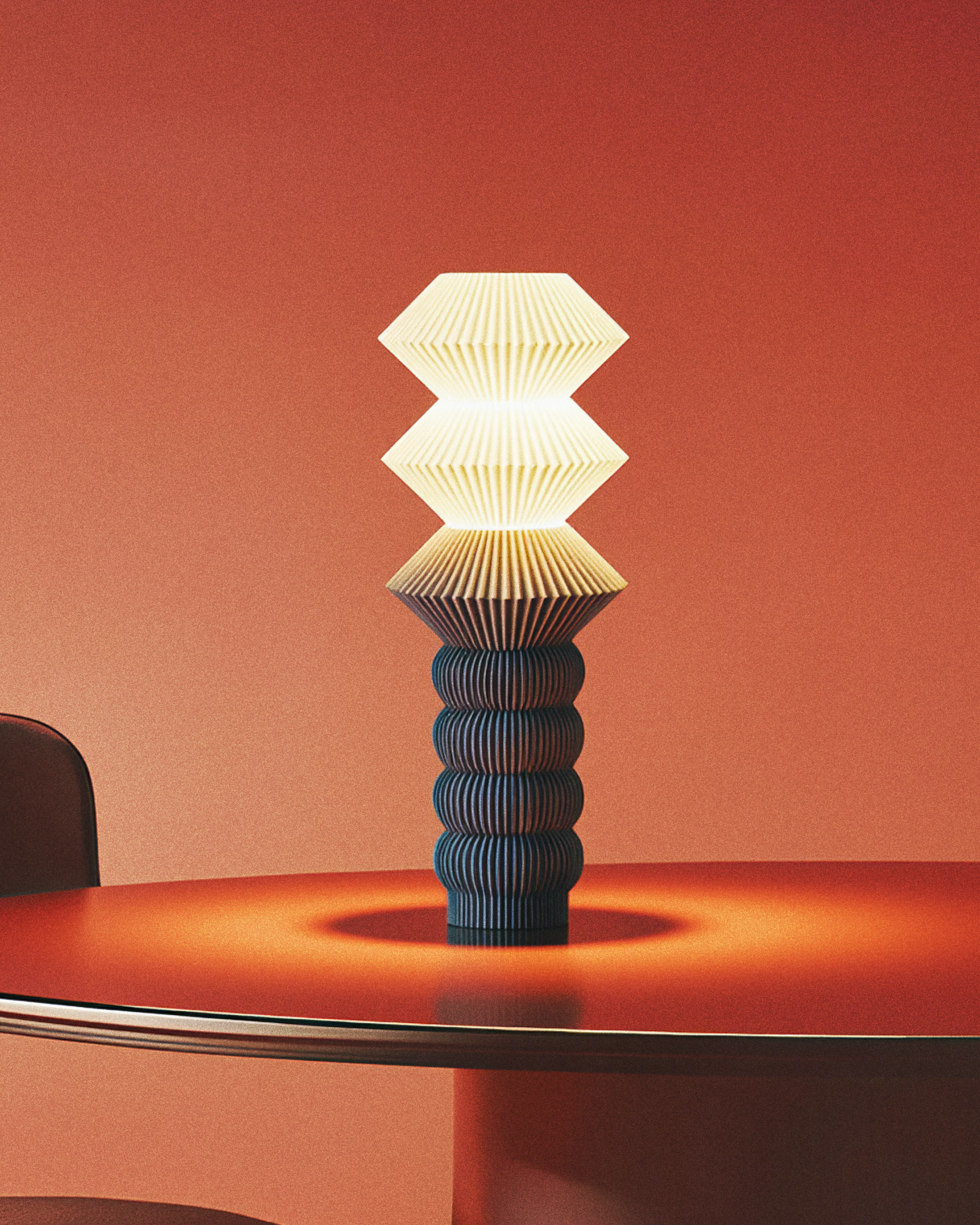 Iso Tower Table Lamp