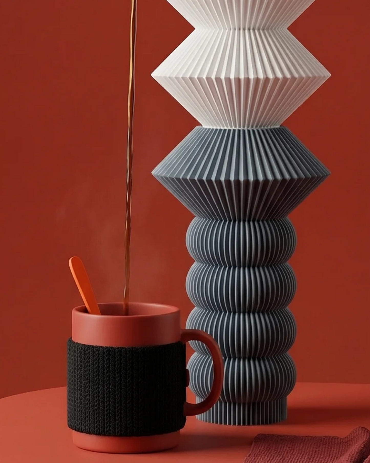 Iso Tower Table Lamp