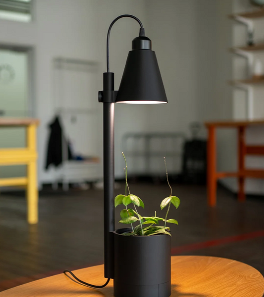 The Grow Light Planter